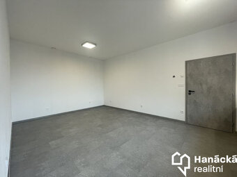 Pronájem, Byt 1+kk, 32m2, Hulín - 10