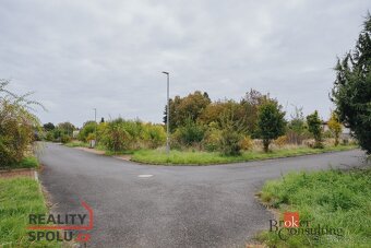 Prodej, pozemky/bydlení, 939 m2, Zahradní, Kouřim, Kolín [ID - 10