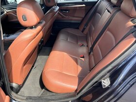 Prodám BMW f11 520i,  SPĚCHÁ 135kW, rok 2017, automat - 10