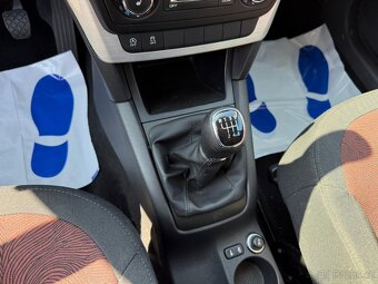 ► ŠKODA YETI 1,4 TSI - 90 KW, TOP KM, PARK. SENZORY◄ - 10