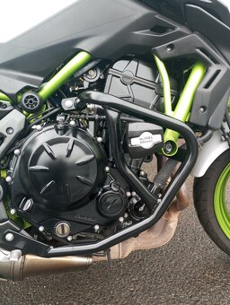 Kawasaki Z650 - 10