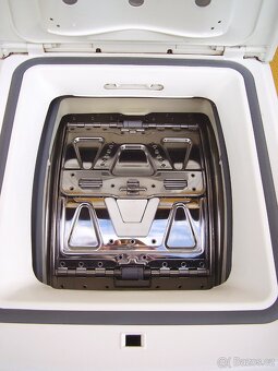Pračka PHILCO s vrchním plněním - 10