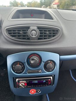 Renault Clio 1,2i 55KW PALUBNÍ POČÍTAČ - 10