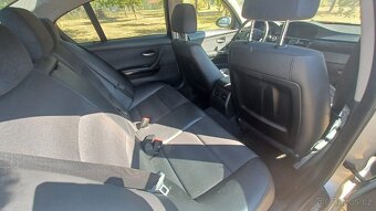 BMW e90 320i na díly - 10