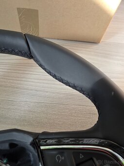 Nový kožený volant Škoda Scout - 10