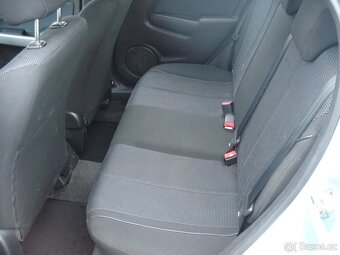 Mazda 2/1.3i/GT-E,MODEL 2011 - 10