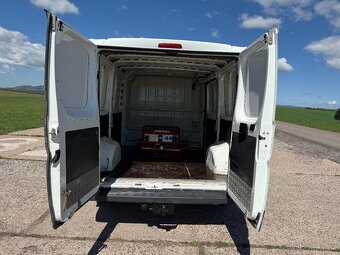 Peugeot Boxer 2.2hdi, nezávislé topení(vodník)tažné zařízení - 10