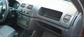 Škoda fabia 2 combi 1.4 63 kw - 10