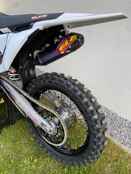 HUSQVARNA FC 450 ROCKSTAR EDITION - 10