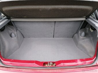 Nissan Micra - 10