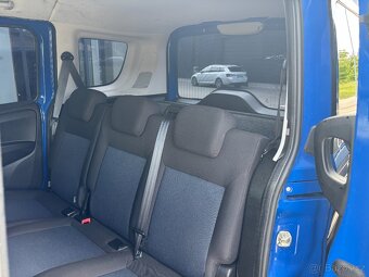Opel Combo 1.4i 70kW 5míst - 10