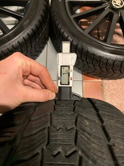 Alu kola Škoda R18 5X112 ZÁNOVNÍ ZIMNÍ PNEU 225/40 R18 TURIN - 10