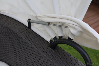 Ratanový zahradní gauč - 10