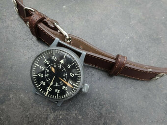 Pozorovací hodinky LACO FL2383 z roku 194345 - vojenské hodi - 10