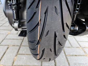 Yamaha X-Max 400 - 10