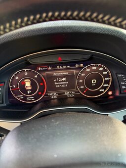 Audi Q7 - 10