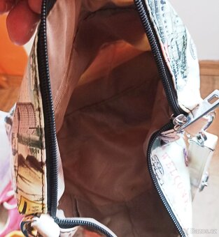 Dámské kabelky - 10