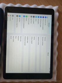 APPLE iPad 10.2 (verze 2020) - 8.generace - 10