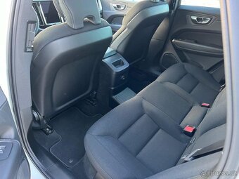 Volvo XC60 2.0 T6 Recharge Inscription Expression eAWD A/T - 10