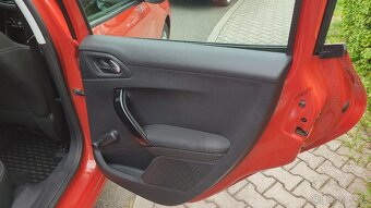 Peugeot 208 1,2i 60kW - 10