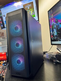 Herní ryzen 5 až 32GB DDR 4, m2 SSD 512GB, RX 470 4GB Win 11 - 10