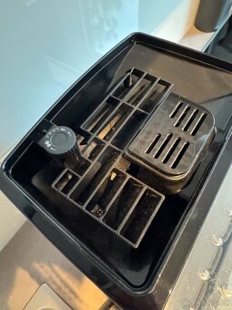 DeLonghi Magnifica S – automatický kávovar ve výborném stavu - 10