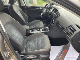 Volkswagen Golf 2,0 TDi HIGHLINE - 10