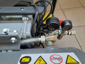 Kompresor 24 l, tlak 8 bar - 10