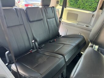 Lancia Voyager Gold 3.6 RT tacho 156000KM EU 2012 - 10