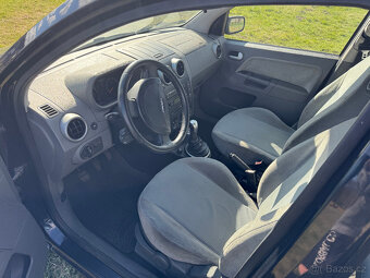 Ford Fusion 1.6i 74kW - 10