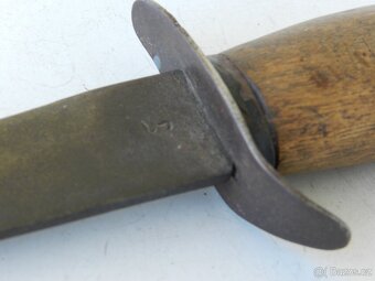 NŮŽ ZIK r. 1943 - SSSR - 10