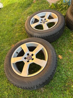Sada 4ks originálních kol Volvo 235/60 R18, zimní - 10