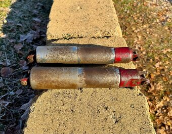 Jawa CZ 125 150 250 350 kyvacka - zadni tlumice - 10