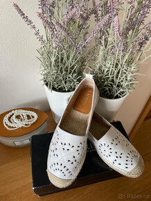 Nové bílé kožené nazouvací polobotky loafers Ralph Lauren 40 - 10