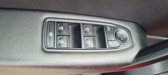 Renault Captur 0.9 Tce LPG - 10