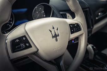 Maserati Levante S, možná vyměna, 2017 - 10