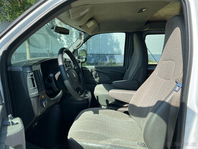 Chevrolet Express AWD 5.3 V8, 4x4, 2013, 83 000 km, 5 míst - 10