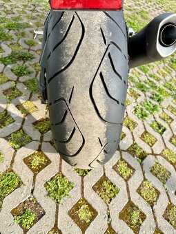 Yamaha mt-10 - 10