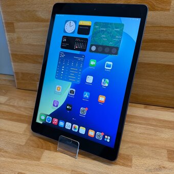 iPad 8 32GB, pěkný stav (12 měsíců záruka) - 10