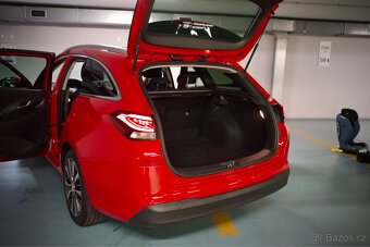 HYUNDAI i30 kombi 1.4 T-GDI DCT All Inclusive - 10
