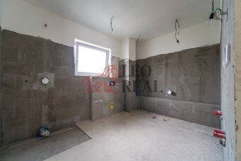 Prodej rodinného domu 160 m2, pozemek o velikosti 413 m2 - 10