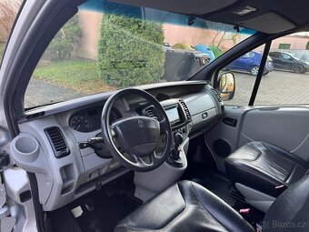 RENAULT TRAFIC 2.5DCI 107KW LONG 5 MÍST R.V.2010 - 10