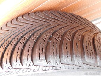 Ford C-max 2.0 TDCi,,TITANIUM,pěkný,BEZ KOROZE,tažný - 10