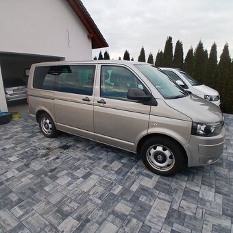 T5 MULTIVAN 2.0 TDI 103KW Dsg 2011 - 10
