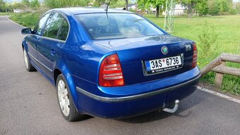Škoda Superb 2.8 V6 - 10