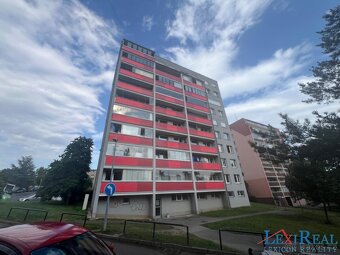 Pronájem bytu 2+kk 32 m2 v panelovém domě Praha 5 Motol - 10