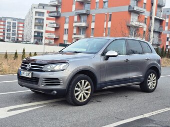 Volkswagen Touareg 3.0 tdi - 10
