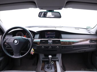 BMW Řada 5 2.5 525i Aut. 141kW Kůže Xenon (2004) - 10