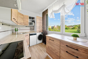 Prodej bytu 2+1, 63 m², Děčín, ul. Kosmonautů - 10