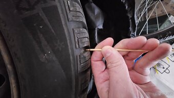 Zimní pneumatiky s disky na Škoda Fabia - 10